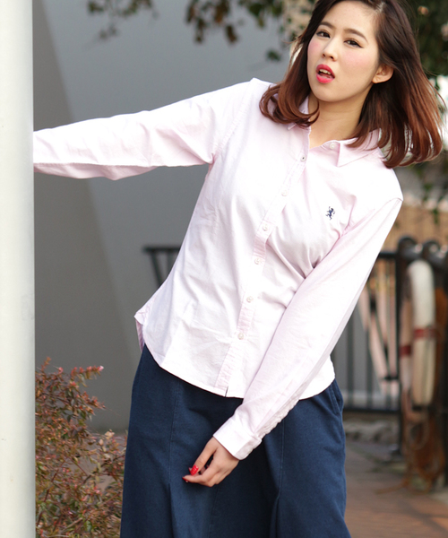 GIORDANO（ジョルダーノ）の「[GIORDANO]ライオン刺繍オックスシャツ（シャツ/ブラウス・レディース・ホワイト/ブルー/サックスブルー/ネイビー/ライトピンク/レッド/パープル系その他・SMALL/LARGE/MEDIUM）」の7枚目の写真