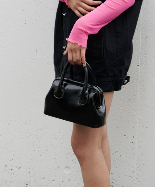 SHAGGIE（シャギー）の「エナメルミニグリップバッグ（ハンドバッグ・レディース・ホワイト/オレンジ/ブラック・FREE）」の8枚目の写真