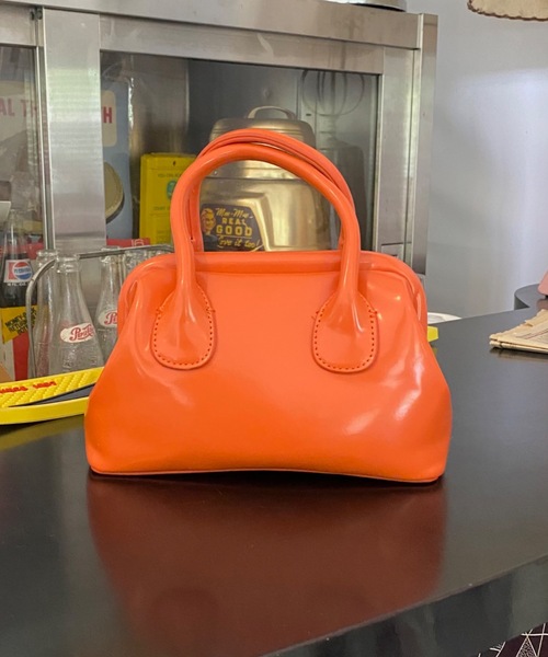 SHAGGIE（シャギー）の「エナメルミニグリップバッグ（ハンドバッグ・レディース・ホワイト/オレンジ/ブラック・FREE）」の14枚目の写真