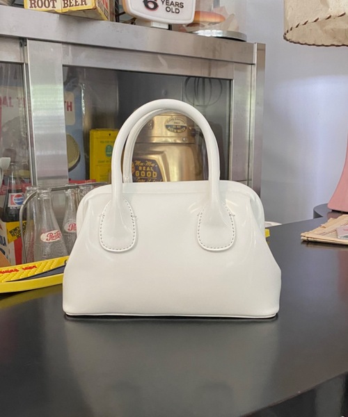 SHAGGIE（シャギー）の「エナメルミニグリップバッグ（ハンドバッグ・レディース・ホワイト/オレンジ/ブラック・FREE）」の6枚目の写真