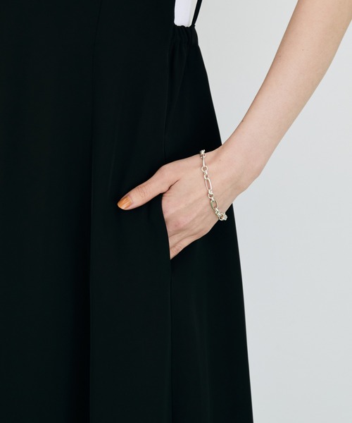 ADAM ET ROPE'（アダムエロペ）の「【WEB限定】キャミワンピースｘニットタンクトップ（ワンピース・レディース・ホワイト系その他/ブラック系その他/ダークグリーン・FREE）」の19枚目の写真