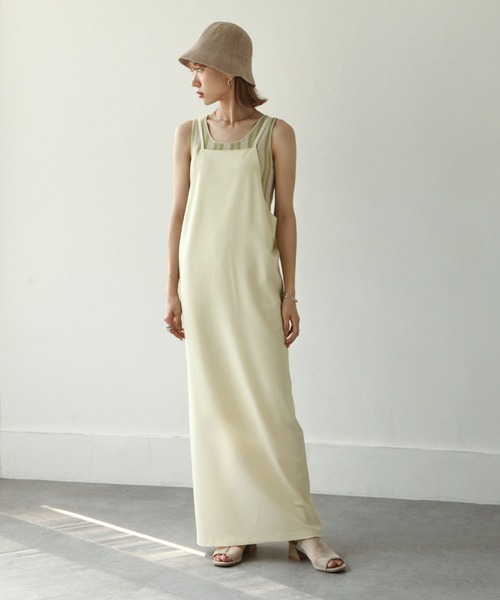 Chillfar(チルファー)の「キャミワンピース(ワンピース・レディース・ブラック/カーキ/アイボリー・FREE)」の3枚目の写真