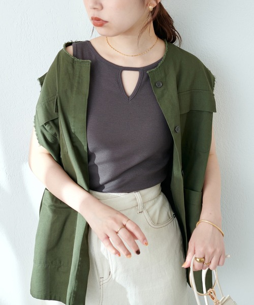 natural couture（ナチュラルクチュール）の「前後2WAY三角あきテレコリブタンク（タンクトップ・レディース・ブラウン/ピンク/アイボリー/スミクロ・FREE）」の8枚目の写真