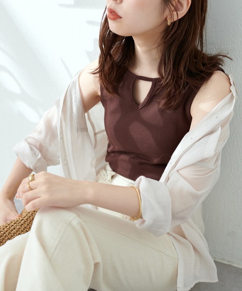 natural couture（ナチュラルクチュール）の「前後2WAY三角あきテレコリブタンク（タンクトップ・レディース・ブラウン/ピンク/アイボリー/スミクロ・FREE）」の12枚目の写真