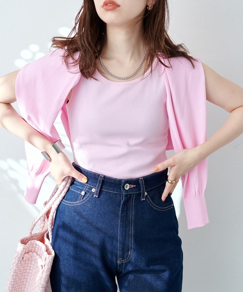 natural couture（ナチュラルクチュール）の「前後2WAY三角あきテレコリブタンク（タンクトップ・レディース・ブラウン/ピンク/アイボリー/スミクロ・FREE）」の15枚目の写真