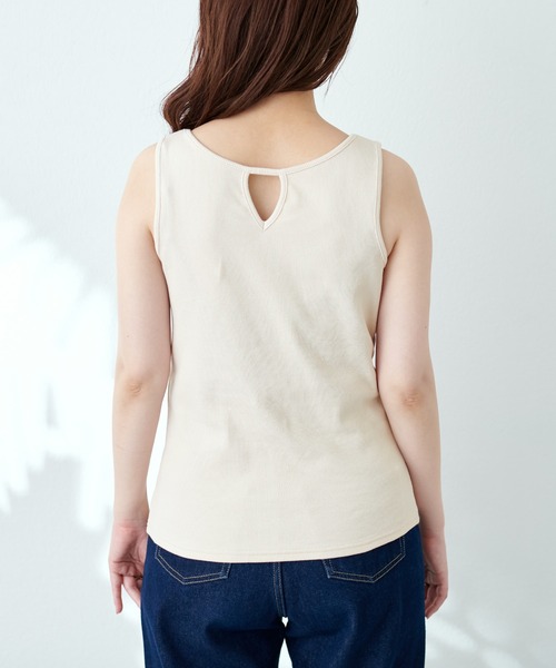 natural couture（ナチュラルクチュール）の「前後2WAY三角あきテレコリブタンク（タンクトップ・レディース・ブラウン/ピンク/アイボリー/スミクロ・FREE）」の19枚目の写真