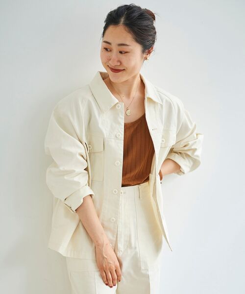 le.coeur blanc（ルクールブラン）の「バックサテンミリタリージャケット（ミリタリージャケット・レディース・アイボリー/カーキオリーブ・38）」の22枚目の写真