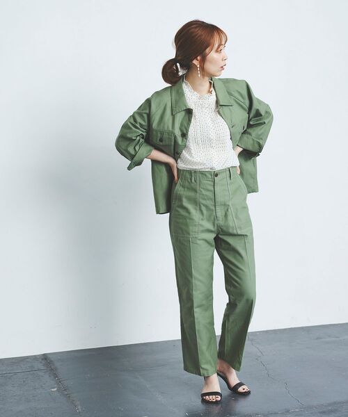 le.coeur blanc（ルクールブラン）の「バックサテンミリタリージャケット（ミリタリージャケット・レディース・アイボリー/カーキオリーブ・38）」の9枚目の写真