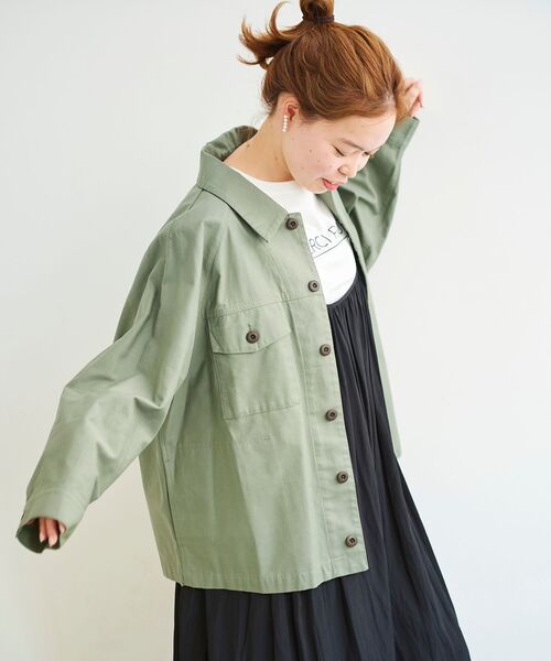 le.coeur blanc（ルクールブラン）の「バックサテンミリタリージャケット（ミリタリージャケット・レディース・アイボリー/カーキオリーブ・38）」の16枚目の写真