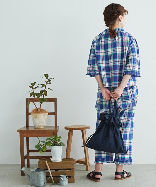 chambre de charme（シャンブルドゥシャーム）の「cdc マドラス シャーリングブラウス（シャツ/ブラウス・レディース・パープル/レッド・FREE）」の16枚目の写真