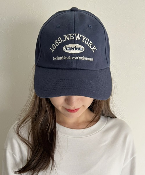 at12:03(アットイチニーゼロサン)の「英字刺繍 ベースボールキャップ(キャップ・レディース・ホワイト/ブラック/ベージュ/ネイビー/レッド/グリーン・FREE)」の15枚目の写真