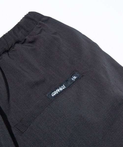 And A(アンドエー)の「Gramicci by F/CE. グラミチバイエフシーイー / F/CE x GRAMICCI WIDE TECH CULOTTE ワイドテックキュロット イージーパンツ(セットアップ) / GUP3-S3005(その他パンツ・メンズ・ブラック・MEDIUM/SMALL)」の19枚目の写真