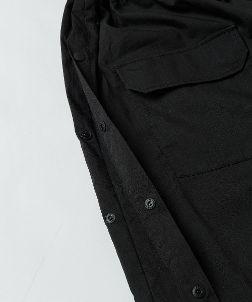 And A(アンドエー)の「Gramicci by F/CE. グラミチバイエフシーイー / F/CE x GRAMICCI WIDE TECH CULOTTE ワイドテックキュロット イージーパンツ(セットアップ) / GUP3-S3005(その他パンツ・メンズ・ブラック・MEDIUM/SMALL)」の14枚目の写真