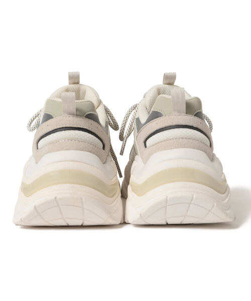 Ray BEAMS（レイビームス）の「FILA / INTERATION スニーカー（スニーカー・レディース・ホワイト・24.0cm/25.0cm/23.0cm）」の7枚目の写真