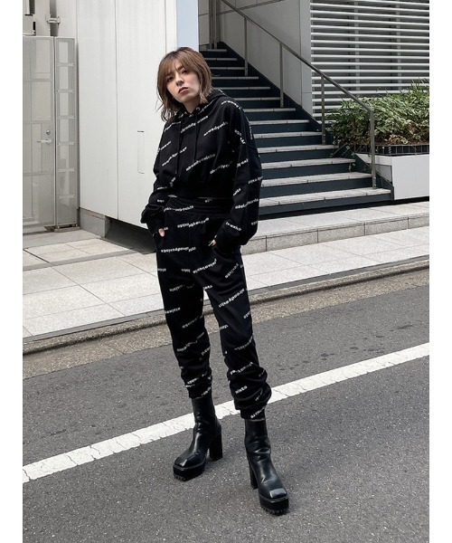 ENVYM(アンビー)の「オールロゴショートPO(Tシャツ/カットソー・レディース・ホワイト/ブラック・FREE)」の18枚目の写真