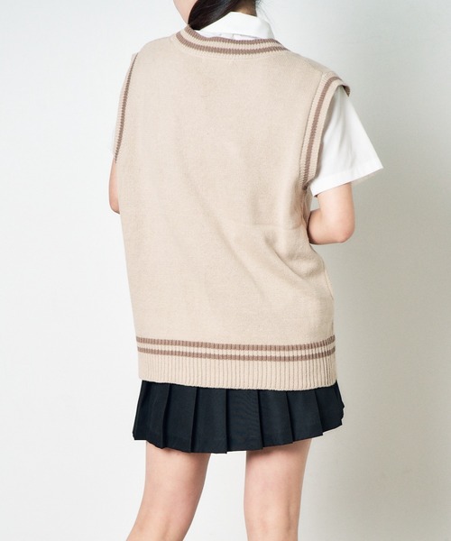 WEGO（ウィゴー）の「WEGO/【25年春夏新色】ラインスクールニットベスト（ベスト・レディース・ベージュ/ネイビー/オフホワイト/サックスブルー/マスタード/ライトピンク・FREE）」の15枚目の写真