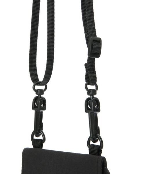 Green　Parks（グリーンパークス）の「■PEANUTS スマホショルダー（ショルダーバッグ・レディース・ブラック/ベージュ・FREE）」の9枚目の写真