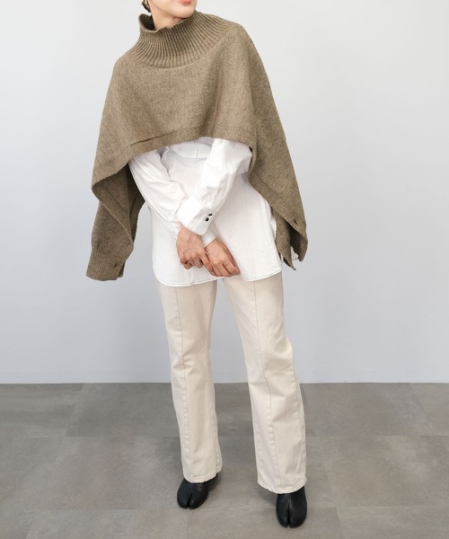 ＡＮＤＪ（アンドジェイ）の「【2022/AW】【ANDJMADE】2WAYタートルニットポンチョ（ニット/セーター・レディース・オフホワイト/モカ/ブラウン系その他・M）」の9枚目の写真