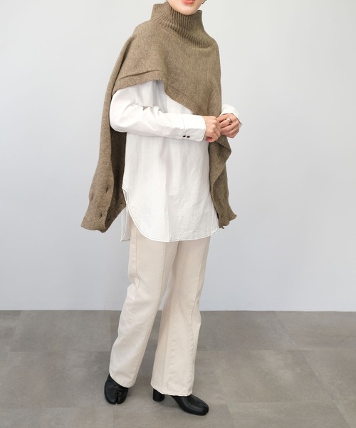 ＡＮＤＪ（アンドジェイ）の「【2022/AW】【ANDJMADE】2WAYタートルニットポンチョ（ニット/セーター・レディース・オフホワイト/モカ/ブラウン系その他・M）」の4枚目の写真