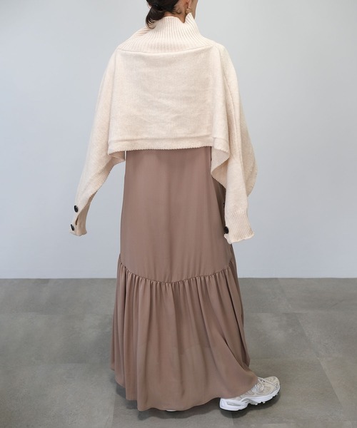 ＡＮＤＪ（アンドジェイ）の「【2022/AW】【ANDJMADE】2WAYタートルニットポンチョ（ニット/セーター・レディース・オフホワイト/モカ/ブラウン系その他・M）」の5枚目の写真