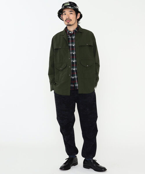 BEAMS PLUS(ビームスプラス)の「BEAMS PLUS / ウール チェック カモフラージュ プリント ジャングルハット(ハット・メンズ・ホワイト/レッド・ONE SIZE)」の3枚目の写真