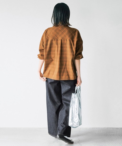 avecmoi（アヴェクモワ）の「【佐藤かなさんプロデュース】 アヴェクモワ　チェックのネルシャツ〈キャメル〉（シャツ/ブラウス・レディース・キャメル・1/2）」の2枚目の写真
