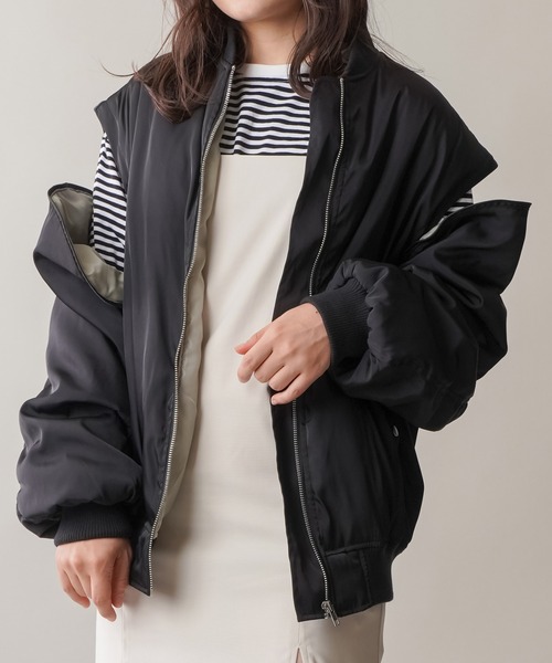 SPINNS(スピンズ)の「【マルチWAY】MA-1肩ジップジャケット/ベスト(MA-1・レディース・アイボリー/カーキ/ブラック・ONESIZE)」の2枚目の写真