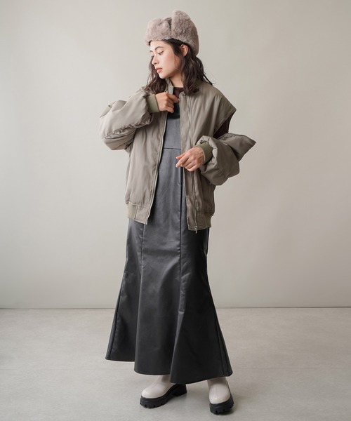 SPINNS(スピンズ)の「【マルチWAY】MA-1肩ジップジャケット/ベスト(MA-1・レディース・アイボリー/カーキ/ブラック・ONESIZE)」の9枚目の写真