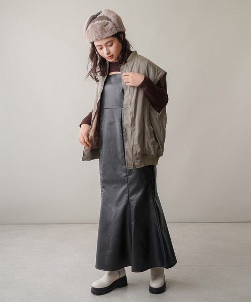 SPINNS(スピンズ)の「【マルチWAY】MA-1肩ジップジャケット/ベスト(MA-1・レディース・アイボリー/カーキ/ブラック・ONESIZE)」の12枚目の写真