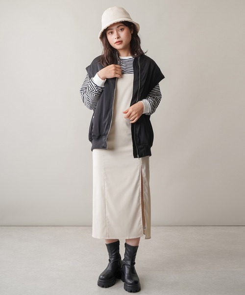 SPINNS(スピンズ)の「【マルチWAY】MA-1肩ジップジャケット/ベスト(MA-1・レディース・アイボリー/カーキ/ブラック・ONESIZE)」の19枚目の写真