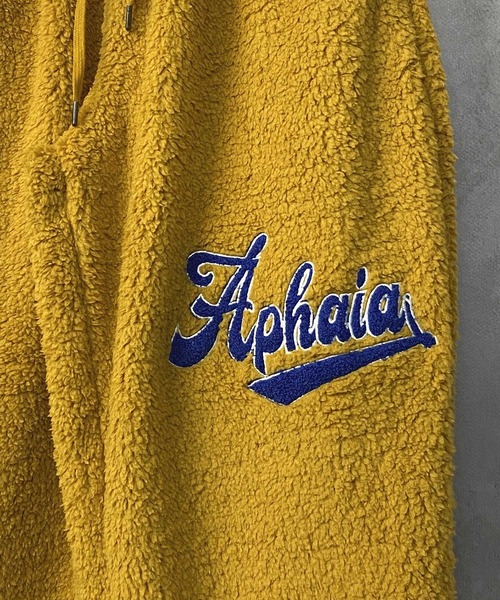 Beno（ビーノ）の「シルキーボア サガラ刺繍レターロゴ ワイドジョガーパンツ（スウェットパンツ・メンズ・グリーン/イエロー/オフホワイト/ピンクベージュ/ブラック・L/M）」の6枚目の写真