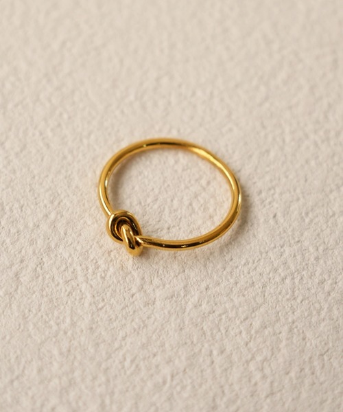 IAMUSE（アイアミューズ）の「金属アレルギー対応　ノットモチーフリング S0830【IAMUSE】（リング・レディース・ゴールド・9号/11号/13号）」の7枚目の写真