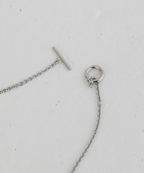 ETELIO（エテリオ）の「ロゴプレート チェーンネックレス（ネックレス・メンズ・ブラック/シルバー・FREE）」の5枚目の写真