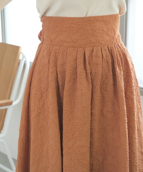 WILLSELECTION（ウィルセレクション）の「ふくれジャガードフレアスカート（スカート・レディース・オレンジ/サックスブルー/ベージュ/ブラック・MEDIUM）」の8枚目の写真
