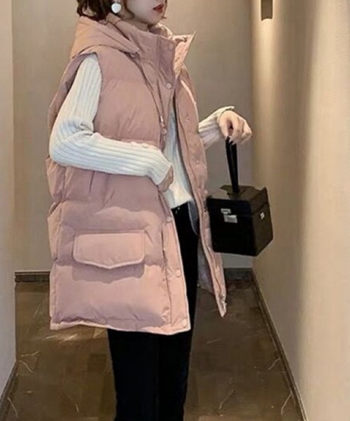 AsRiRe(アスリレイ)の「【AsRiRe】中綿スタンドネックダウンベスト フード取り外し可能(ダウンベスト・レディース・ブラック/ピンク/アイボリー・M)」の3枚目の写真