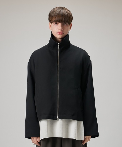 Lui's（ルイス）の「スタンドカラーZIPブルゾン（ブルゾン・メンズ・グリーン/ブラック・FREE）」の4枚目の写真