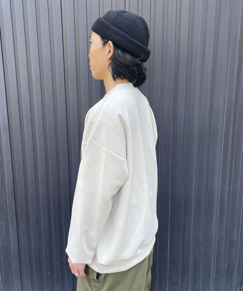 Purple&Yellow（パープルアンドイエロー）の「ダンボールニット ロゴプリントプルオーバー（スウェット・メンズ・アイボリー/ライトピンク/サックスブルー・S/M/L）」の8枚目の写真