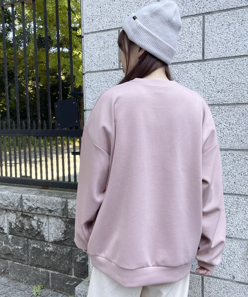 Purple&Yellow（パープルアンドイエロー）の「ダンボールニット ロゴプリントプルオーバー（スウェット・メンズ・アイボリー/ライトピンク/サックスブルー・S/M/L）」の17枚目の写真