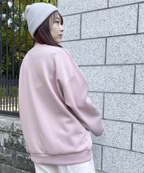 Purple&Yellow（パープルアンドイエロー）の「ダンボールニット ロゴプリントプルオーバー（スウェット・メンズ・アイボリー/ライトピンク/サックスブルー・S/M/L）」の7枚目の写真