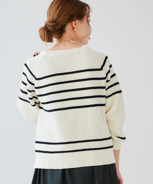 le.coeur blanc(ルクールブラン)の「ヘンケイボーダー畦アミプルオーバー(ニット/セーター・レディース・オフホワイト/ブルー系その他4・38)」の10枚目の写真