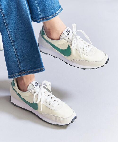 NIKE（ナイキ）の「＜NIKE＞DAYBREAK デイブレイク/スニーカー（スニーカー・レディース・ホワイト/オフホワイト・23cm/24cm/25cm/23.5cm/24.5cm）」の5枚目の写真