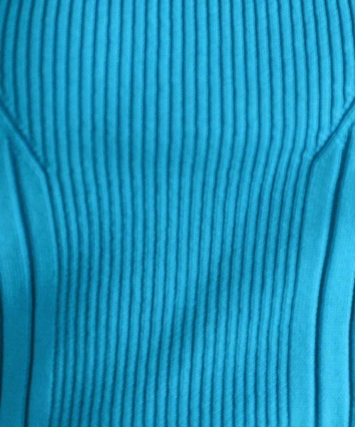 PAGEBOY(ページボーイ)の「スクエアネックニットタンク(タンクトップ・レディース・ブラック/オフホワイト/チャコールグレー/イエロー/ミント/ターコイズブルー/ピンク/マスタード/オレンジ系・FREE)」の20枚目の写真