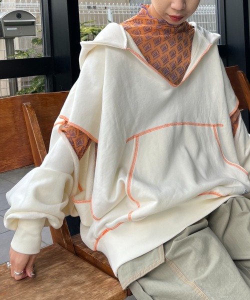 HELLO.SANFRANCISCO(ハローサンフランシスコ)の「【HELLO.SANFRANCISCO/ハローサンフランシスコ】配色ステッチカットアウトフーディー(パーカー・レディース・オレンジ/オフホワイト/ブルー・FREE)」の6枚目の写真