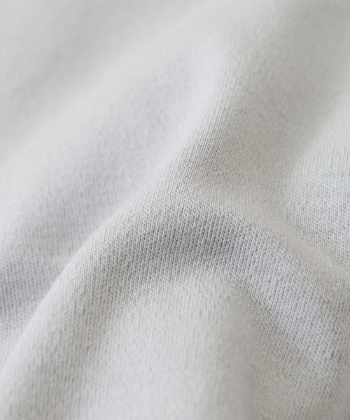 CUBE SUGAR（キューブシュガー）の「UVカット加工ドルマンスリーブジップパーカー（パーカー・レディース・マルチ/グレー/パープル/オレンジ/ブラック/ホワイト/カラフル/ミント/ピンク/ライトグレー/イエロー/ナチュラル/ブルー・M）」の15枚目の写真