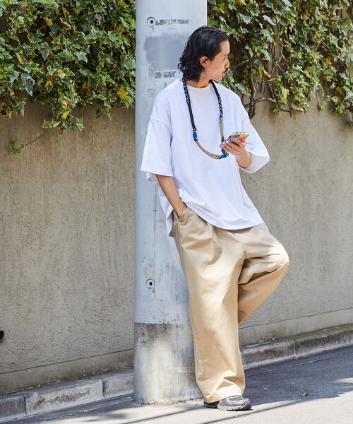 FREAK'S STORE（フリークスストア）の「【限定展開】9オンス Heavyweight ビッグシルエット クルーネック ポケットTシャツ/ヘビーウェイト（Tシャツ/カットソー・メンズ・ホワイト系その他/ネイビー/ホワイト/ブラック系その他/アッシュグレー/ブラック/グレイッシュベージュ/ダークグリーン・MEDIUM/SMALL/LARGE）」の14枚目の写真