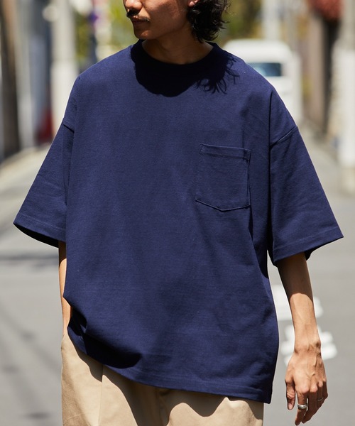 FREAK'S STORE（フリークスストア）の「【限定展開】9オンス Heavyweight ビッグシルエット クルーネック ポケットTシャツ/ヘビーウェイト（Tシャツ/カットソー・メンズ・ホワイト系その他/ネイビー/ホワイト/ブラック系その他/アッシュグレー/ブラック/グレイッシュベージュ/ダークグリーン・MEDIUM/SMALL/LARGE）」の8枚目の写真