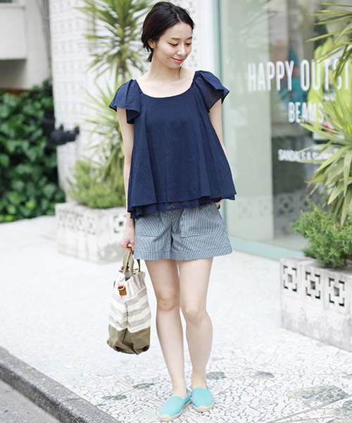 Ray BEAMS（レイビームス）の「Ray BEAMS / バック リボン ラッフル ブラウス（シャツ/ブラウス・レディース・ホワイト/ネイビー・ONE SIZE）」の14枚目の写真