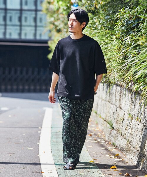 EDIFICE（エディフィス）の「スポンディッシュ リラックス ニット Tシャツ（ニット/セーター・メンズ・ブルー/チャコールグレー/ブラック/アイボリー/レッド・SMALL/MEDIUM/LARGE）」の8枚目の写真