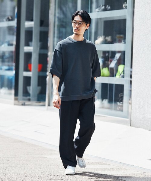 EDIFICE（エディフィス）の「スポンディッシュ リラックス ニット Tシャツ（ニット/セーター・メンズ・ブルー/チャコールグレー/ブラック/アイボリー/レッド・SMALL/MEDIUM/LARGE）」の12枚目の写真