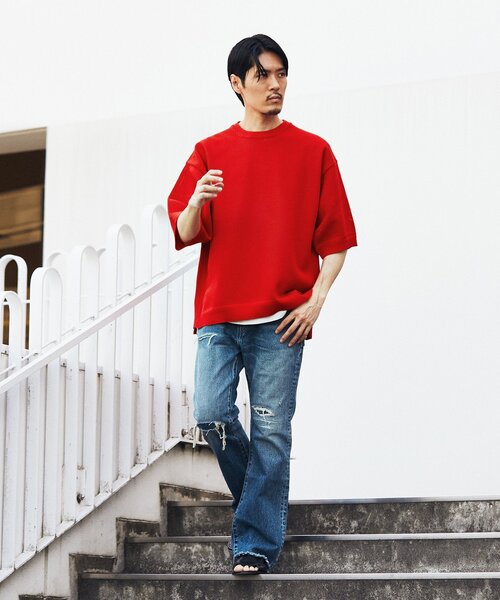 EDIFICE（エディフィス）の「スポンディッシュ リラックス ニット Tシャツ（ニット/セーター・メンズ・ブルー/チャコールグレー/ブラック/アイボリー/レッド・SMALL/MEDIUM/LARGE）」の16枚目の写真